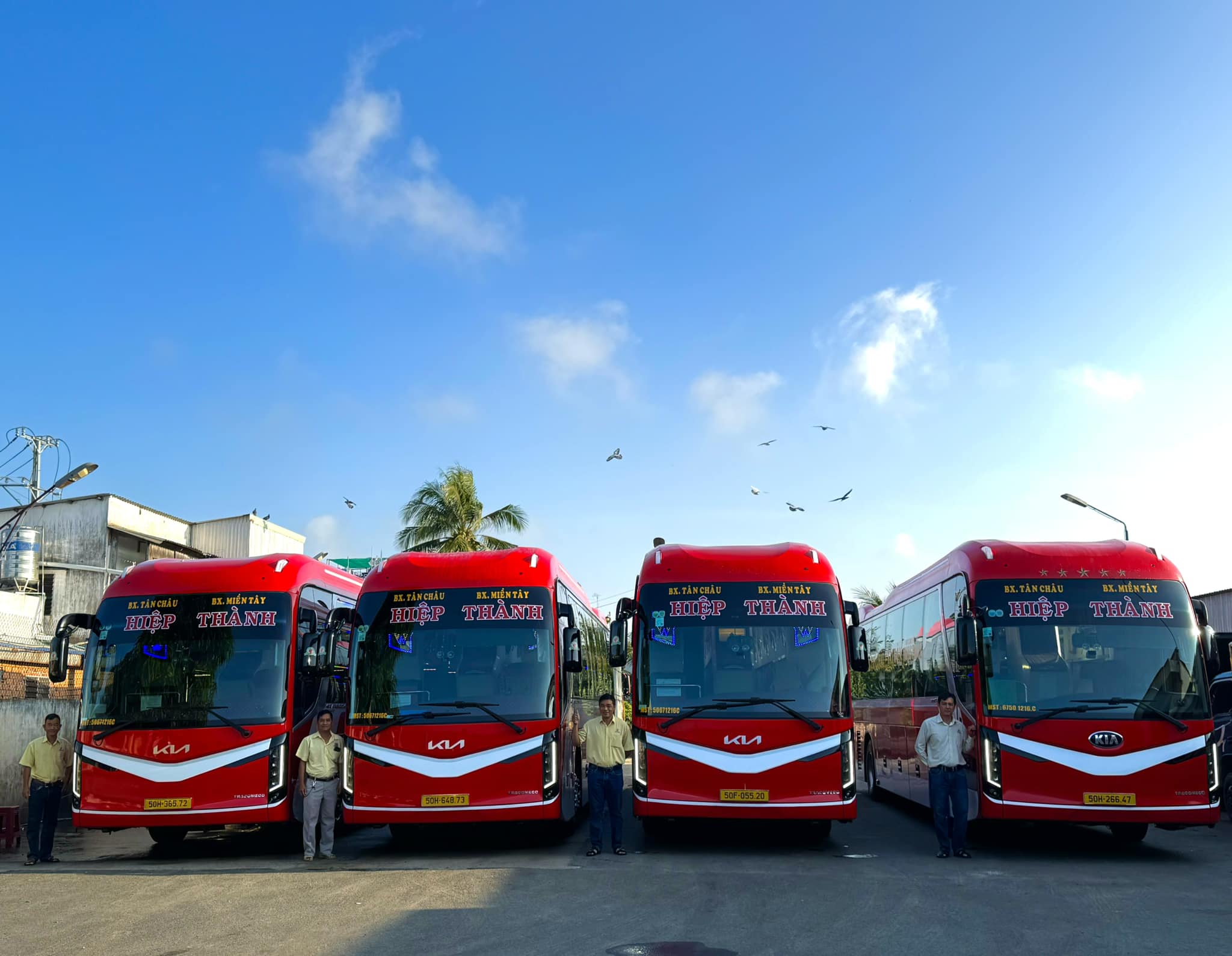Nhà xe Hiệp Thành
